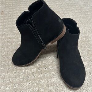 Cat & Jack Size 12 Booties